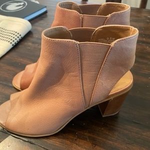 Steve Madden Nobel leather heeled booties size 9.5